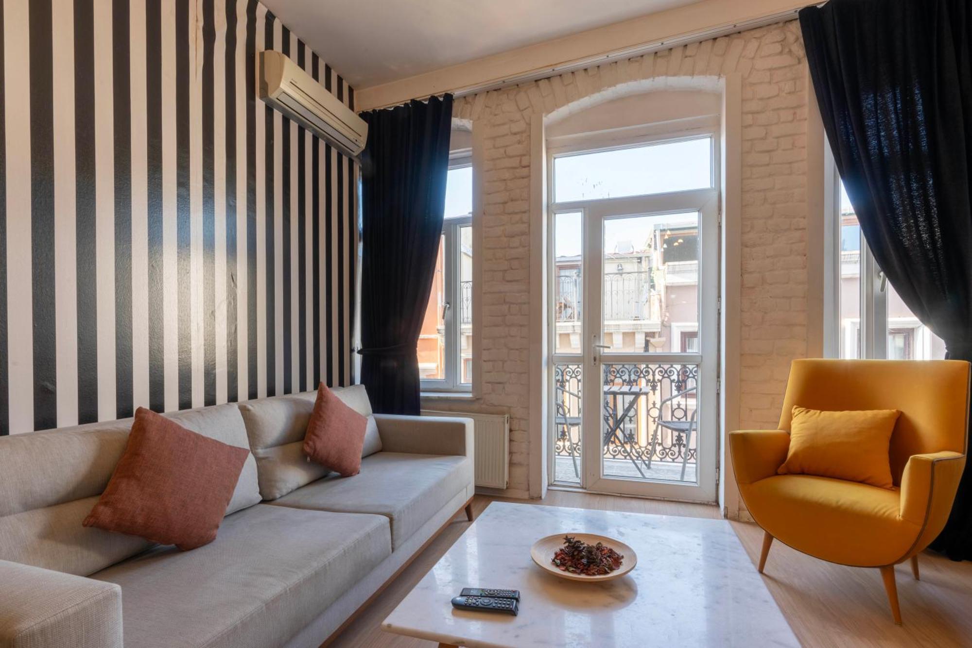 5 Apartment Galata Istanbul Bagian luar foto