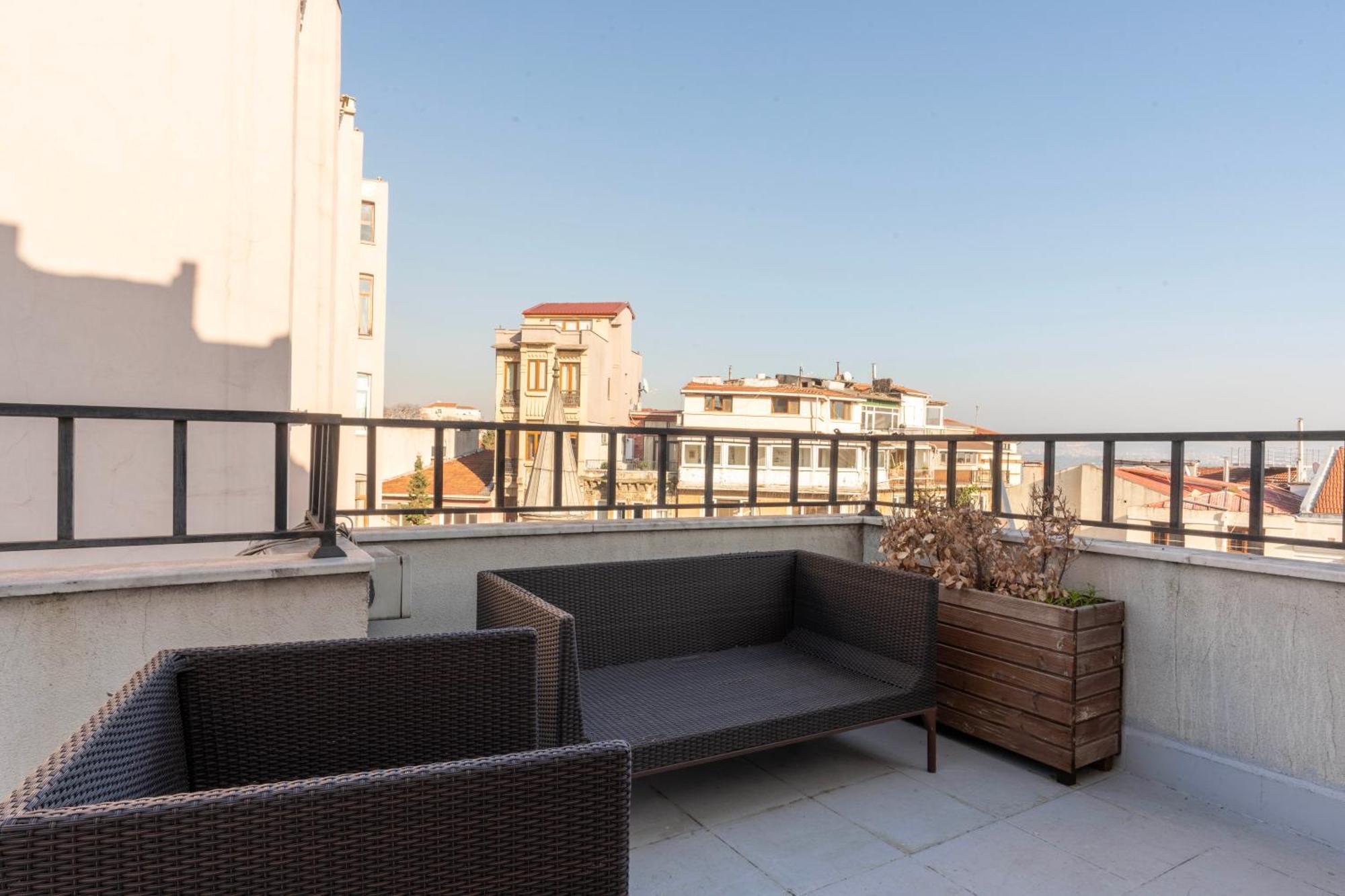 5 Apartment Galata Istanbul Bagian luar foto