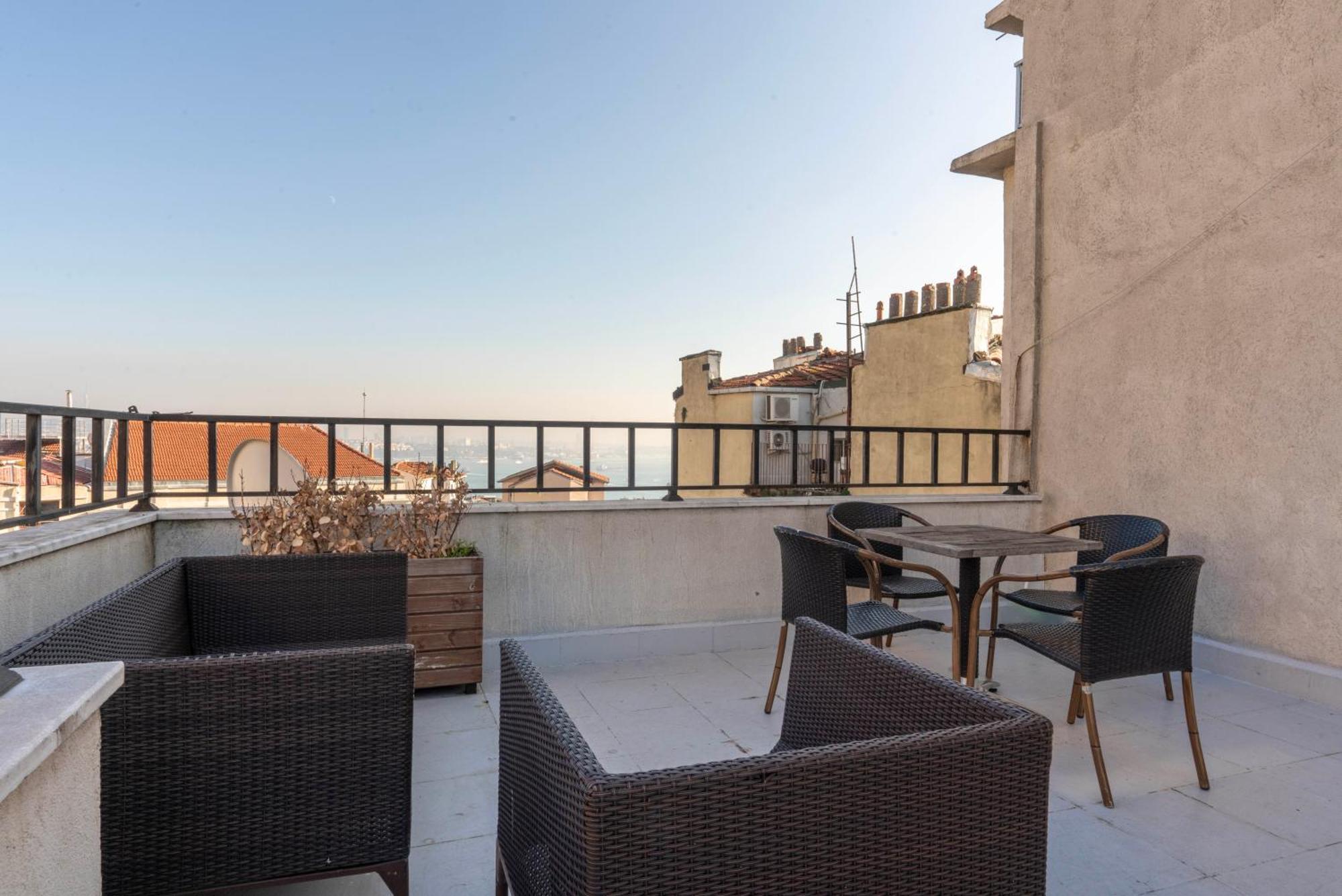 5 Apartment Galata Istanbul Bagian luar foto